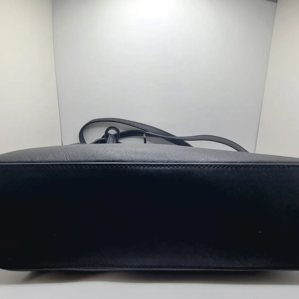 Kate Spade New York Medium Bag